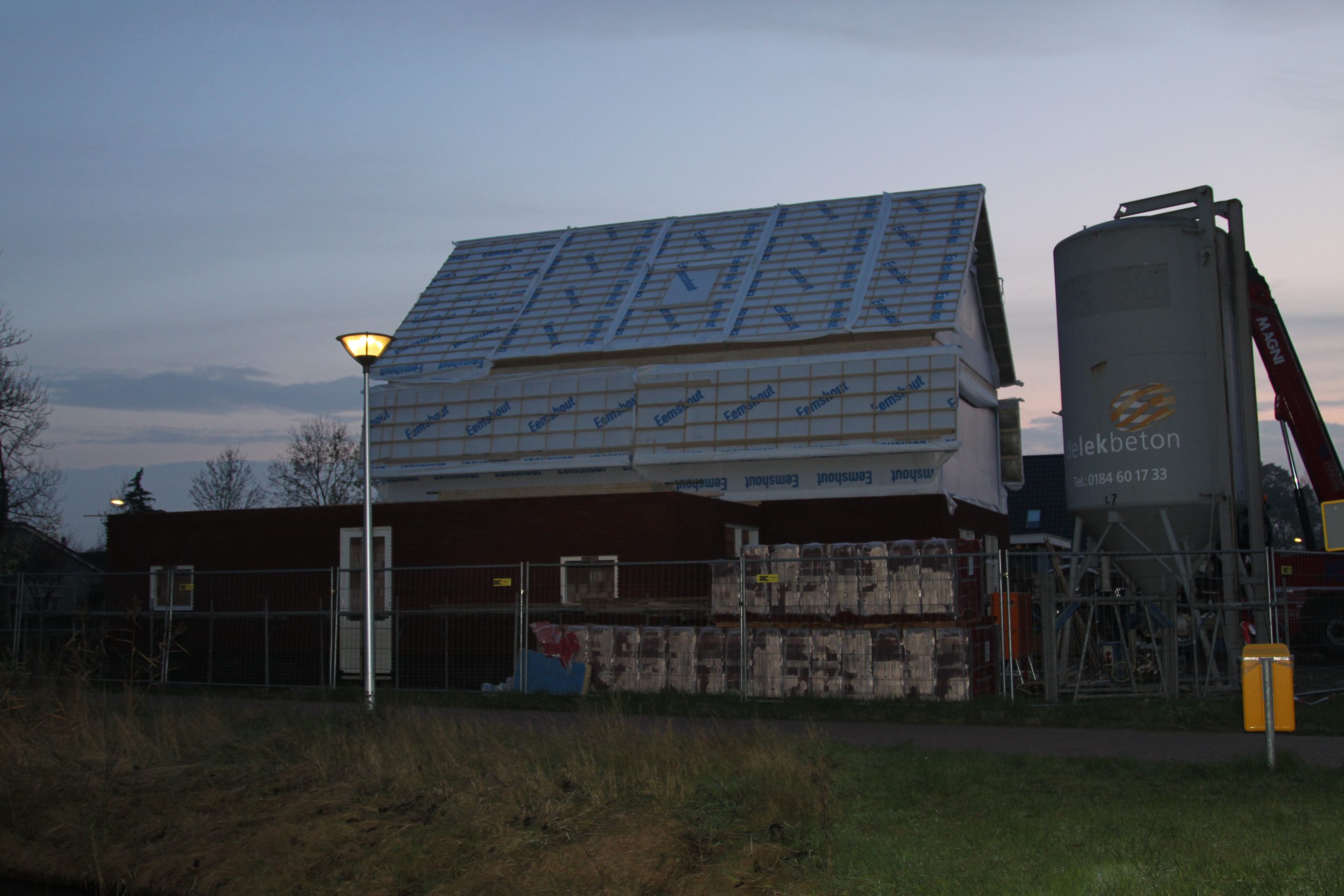 Metselwerk tot de eerste verdieping